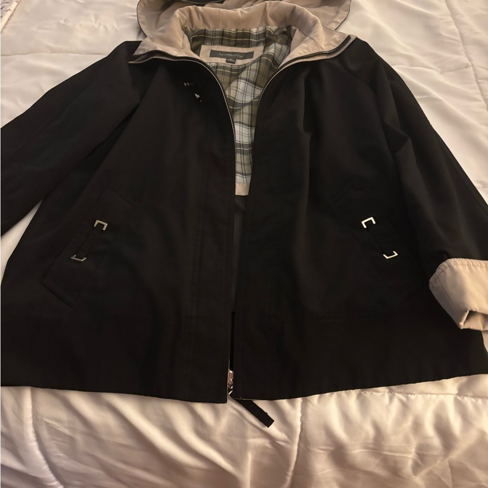 Liz Claiborne spring waterproof black/tan jacket with removable hood. Size SP.